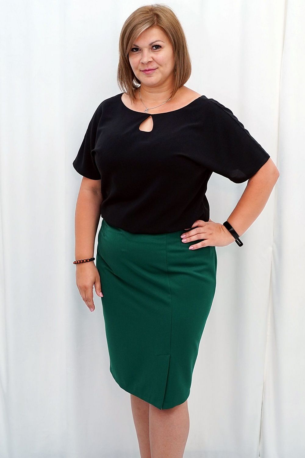 Plus size Skirt model 184894